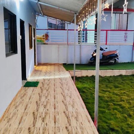 Sai Farm Hotel Karjat Kültér fotó